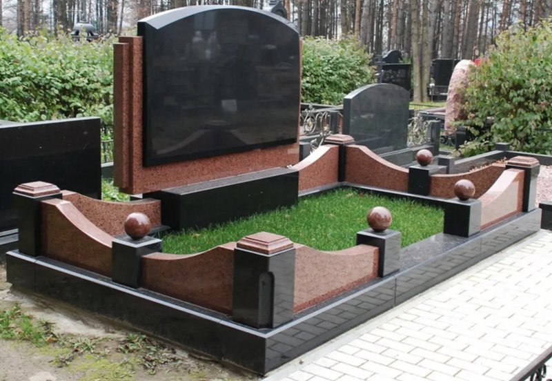 Подвійний памʼятник #pd111