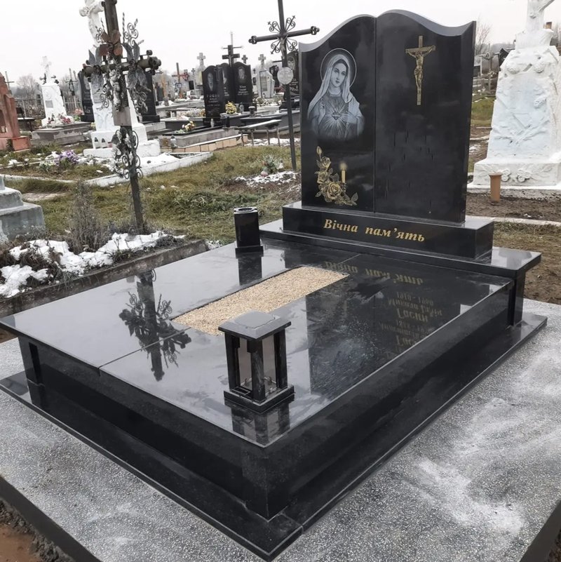 Подвійний памʼятник #pd124
